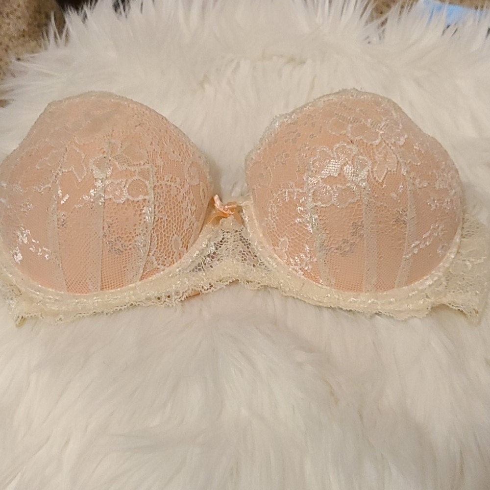 Candies 34C Peach and Cream Bra